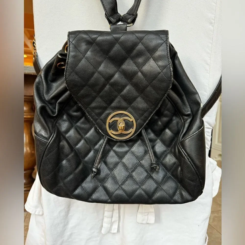AUTH VINTAGE CHANEL BACKPACK